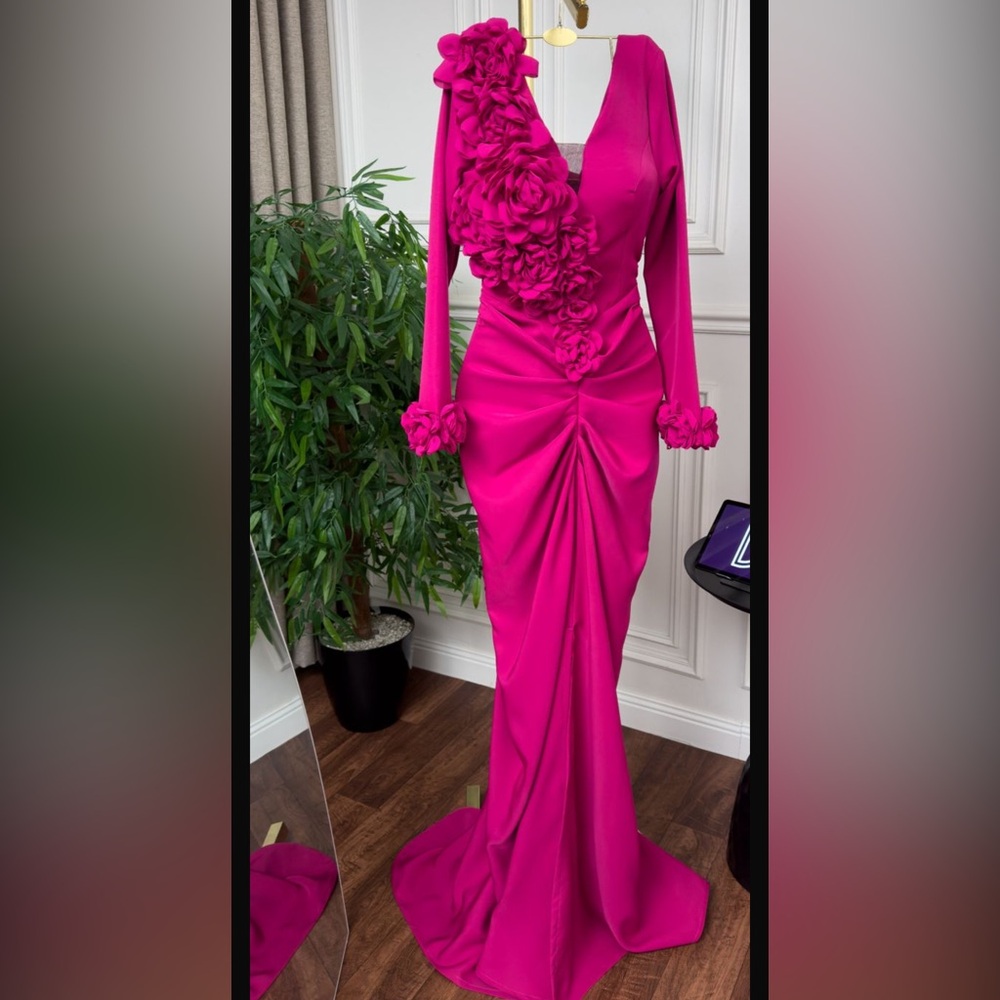 Elegant Pink Floral Women's Dress